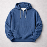 Sweat à capuche premium Olyndra London avec capuche, coupe décontractée, tissu doux et confortable, vue frontale.