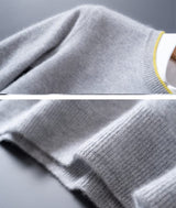 Pull en cachemire WESTMERE de la marque Olyndra London, tissu doux et élégant, présenté sur un mannequin blanc.