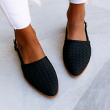 Chaussures orthopédiques classiques Olyndra London pour femmes, confortables et élégantes, en cuir noir avec semelle rembourrée.