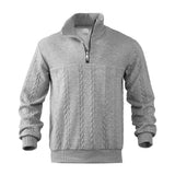 Sweat-shirt premium Camden Olyndra London avec quart de zip, tissu doux et style décontracté visible sur l'image.