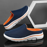 Sneakers BROOKVALE MULES de Olyndra London, chaussures décontractées en cuir avec semelle blanche, vue de face.